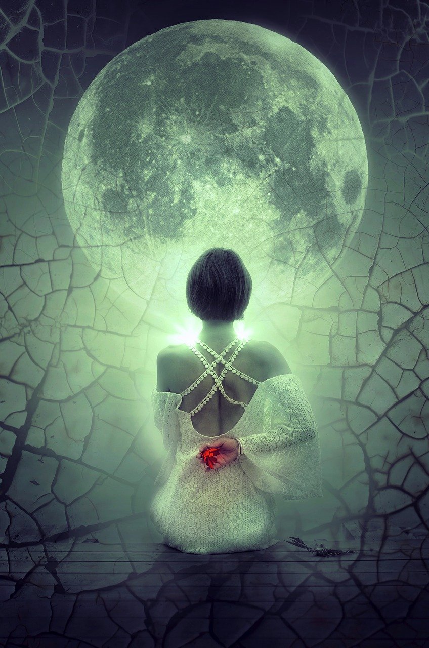 fantasy, moon, woman-3341586.jpg